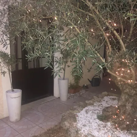 Bed & Breakfast Ferme En D'hotes, Table D'hotes, Petit Dejeuner Compris 3*